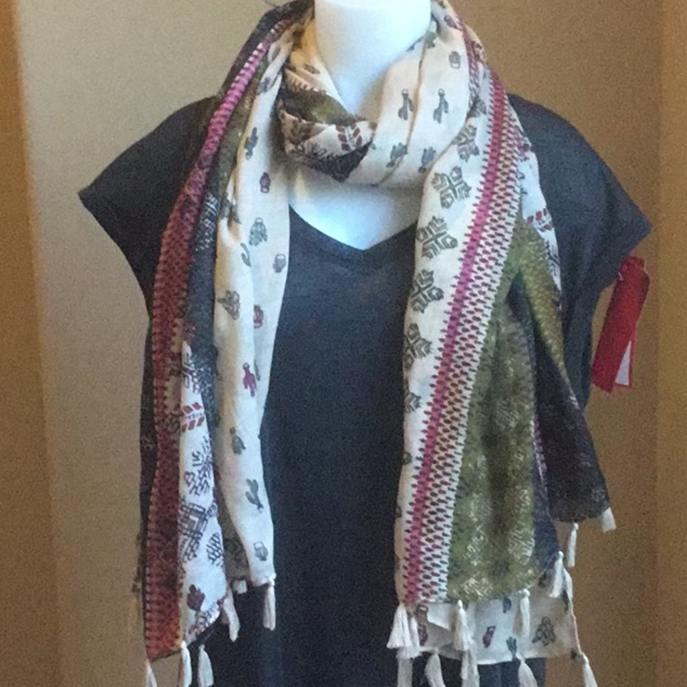 v Neck Tunic and Matching Scarf
